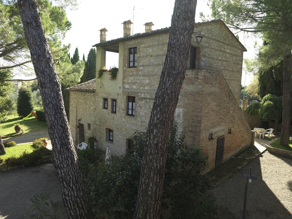 コッレ・ヴァル・デルザ Borgo Santinovoヴィラ エクステリア 写真